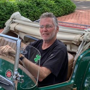 Meet your Posher, Chris